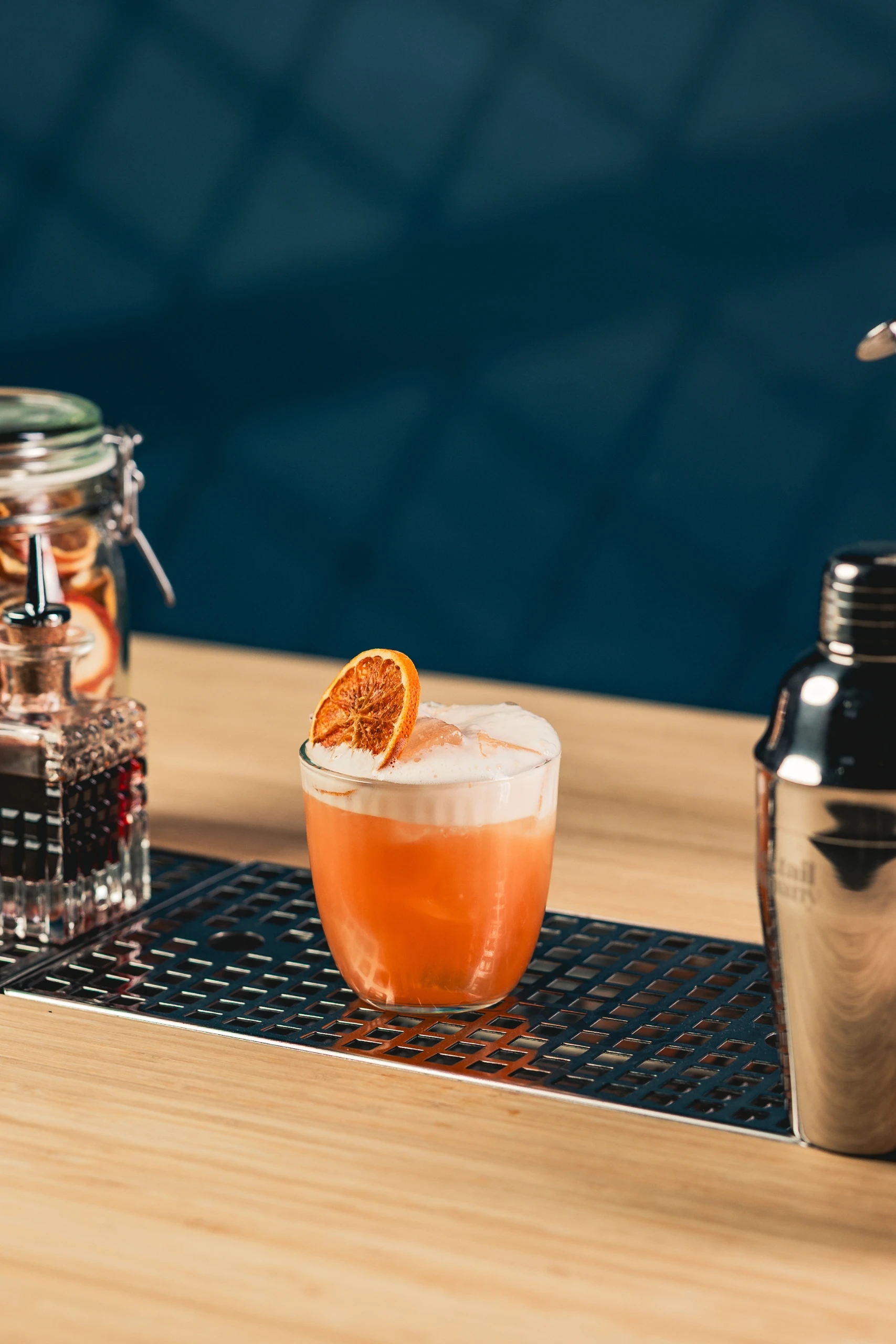 amaretto-sour-cocktail-company gin gin mule